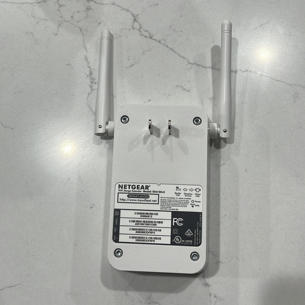 Netgear WiFi Range Extender - Picture 2 of 2